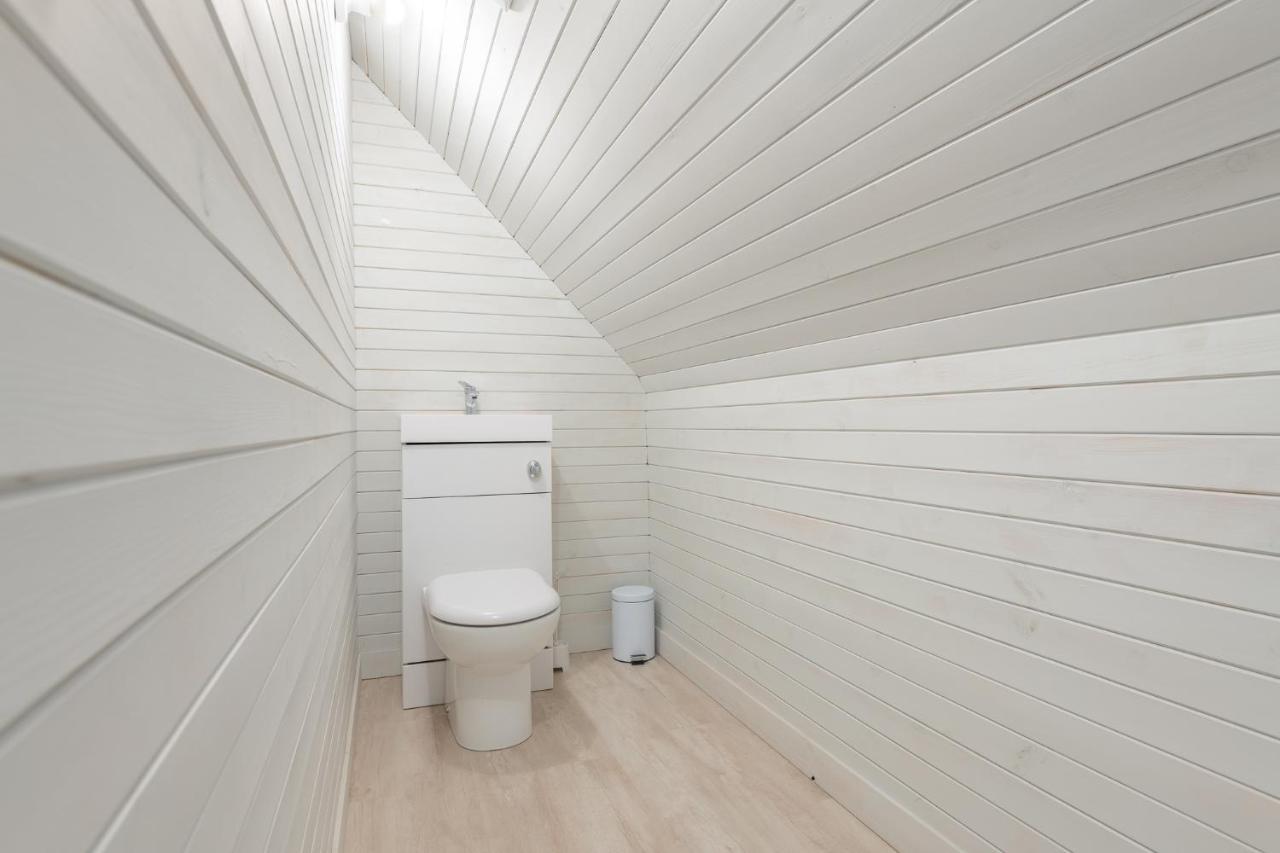 Nether Newton - Sleeps 12, Hottub, Sauna, Private Garden Newmilns Ngoại thất bức ảnh